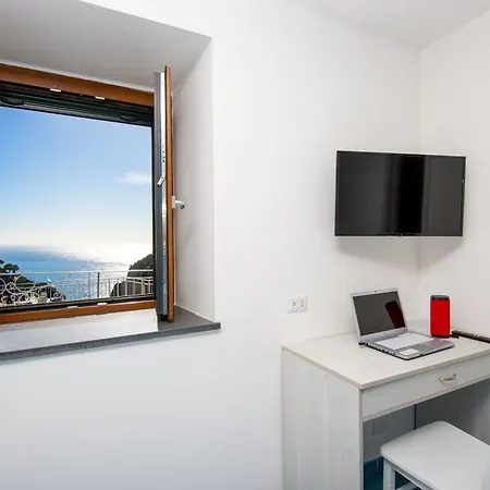 Terrace Belvedere Suite- Amalfi Coast - Free Park 公寓 Pontone