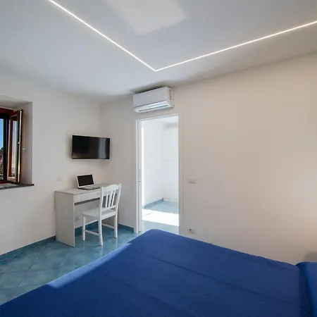 Daire Terrace Belvedere Suite- Amalfi Coast - Free Park Pontone